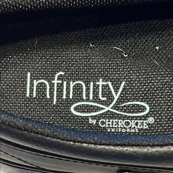 Infinity by Cherokee Black Uniform Shoes Flats & Loafers Size 6.5 - Picture 2 of 6